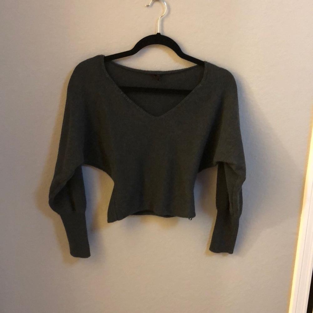 Cropped sweater